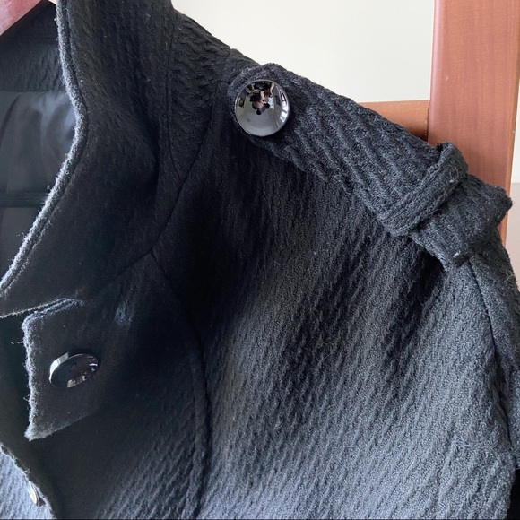 Black Danier Cape Coat (Size M) - Picture 4 of 7